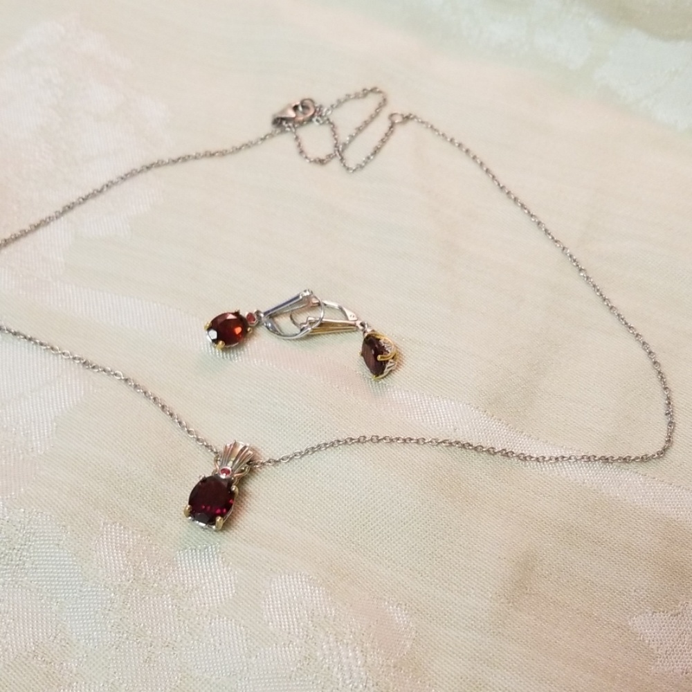 Garnet necklace and earring set